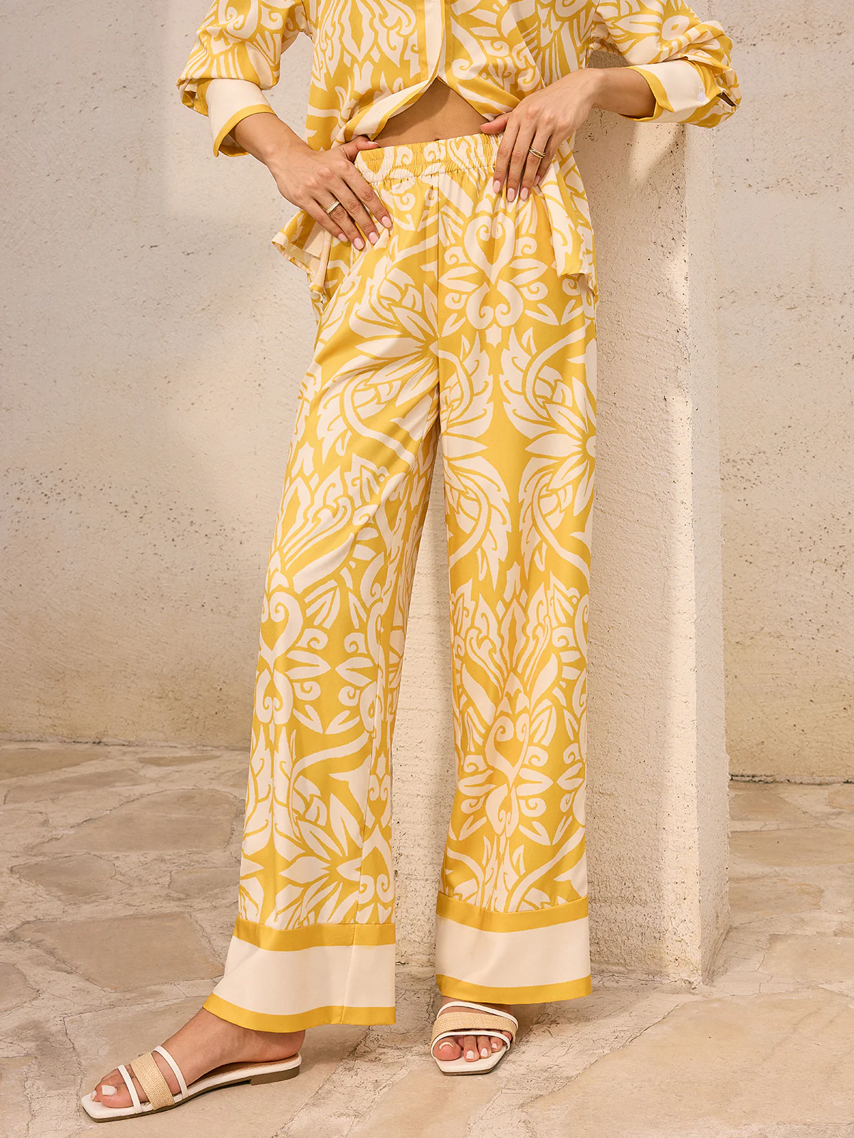 Patterned Mid-Waisted Wide-Leg Pants - Wholesalesil
