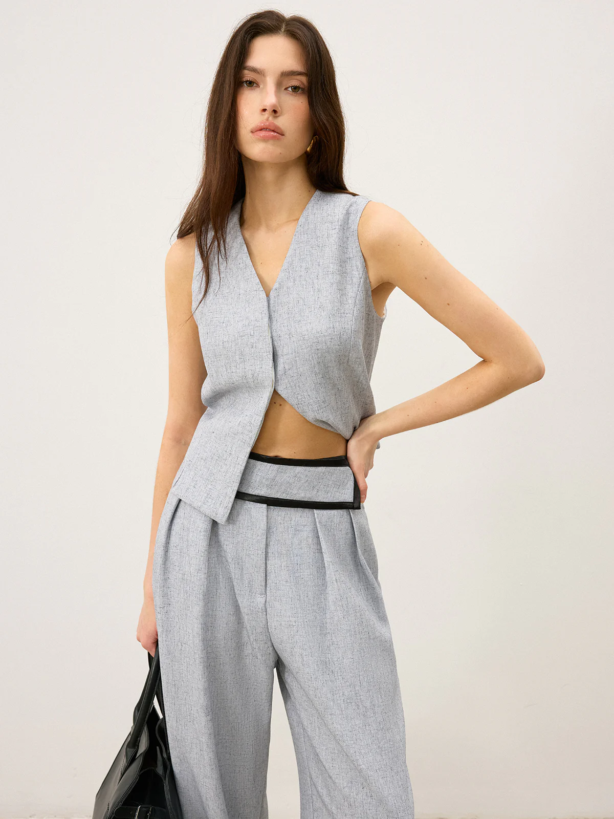 Back Buttons Slit Hem Vest - Wholesalesil