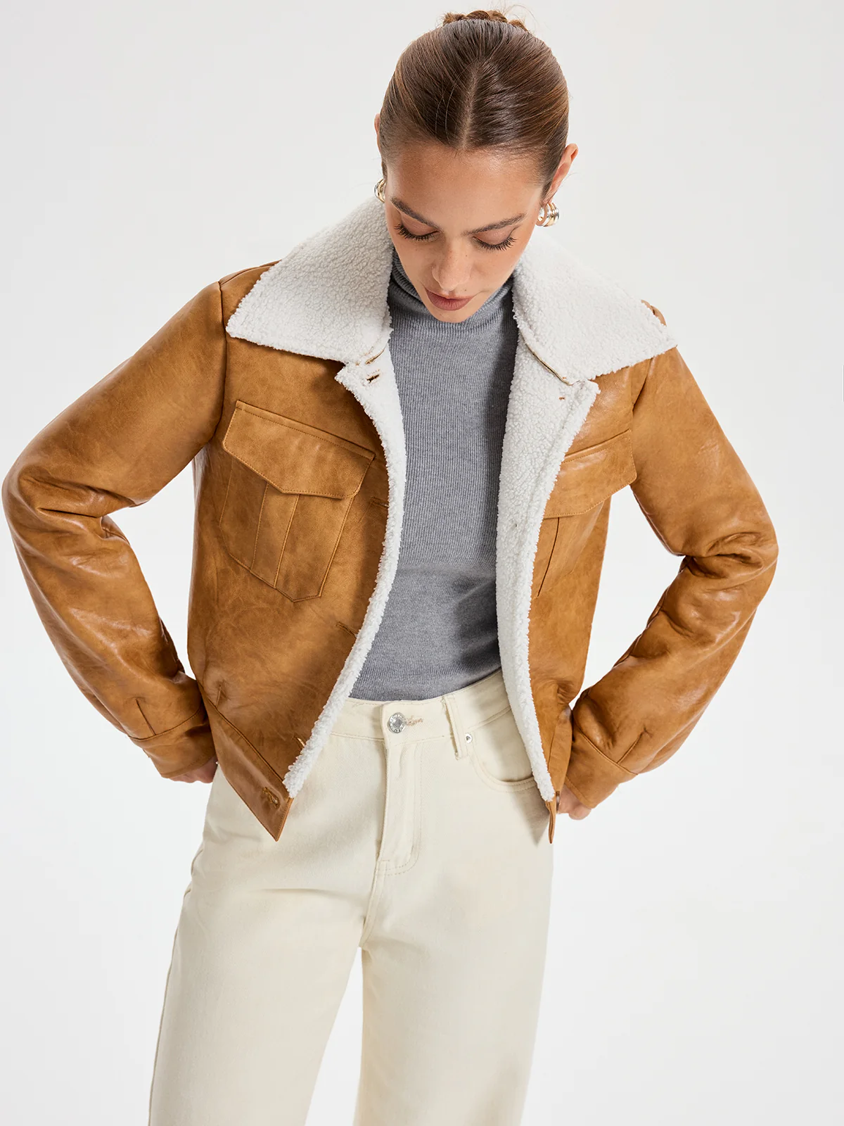 Single-breasted Shearling Jacket with Front Pockets - Wholesalesil