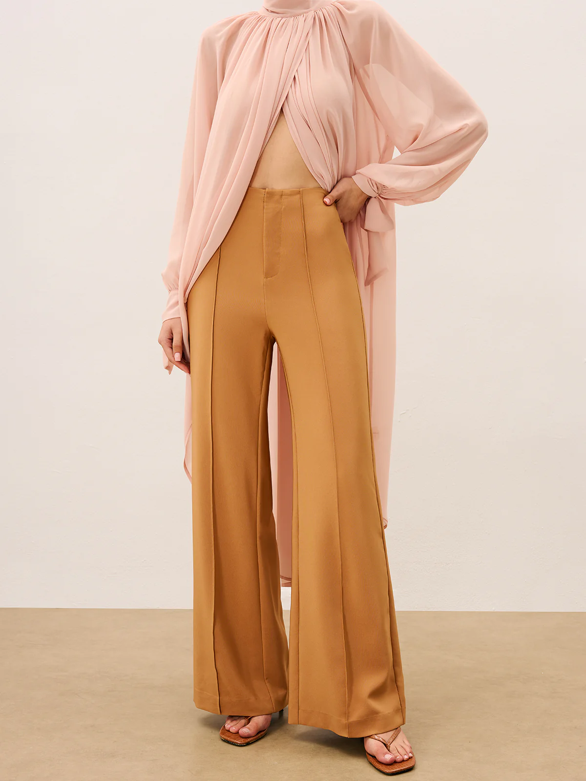 Trimmed Mid-Rise Wide-Leg Pants - Wholesalesil