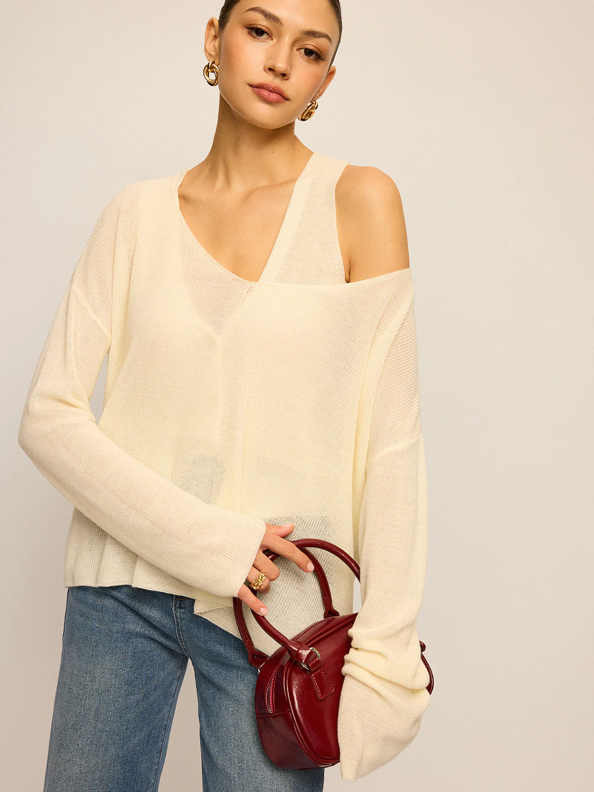 Off-Shoulder Oversized Knitted Sweater - Wholesalesil